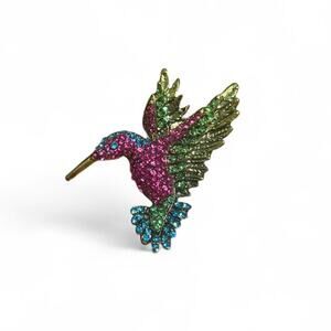 Estate Sale Find- Stunning vintage style hummingbird brooch with rhinestones